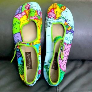 Hot Chocolate Designs chocolaticas World Traveller Mary Janes size 38 NWOT